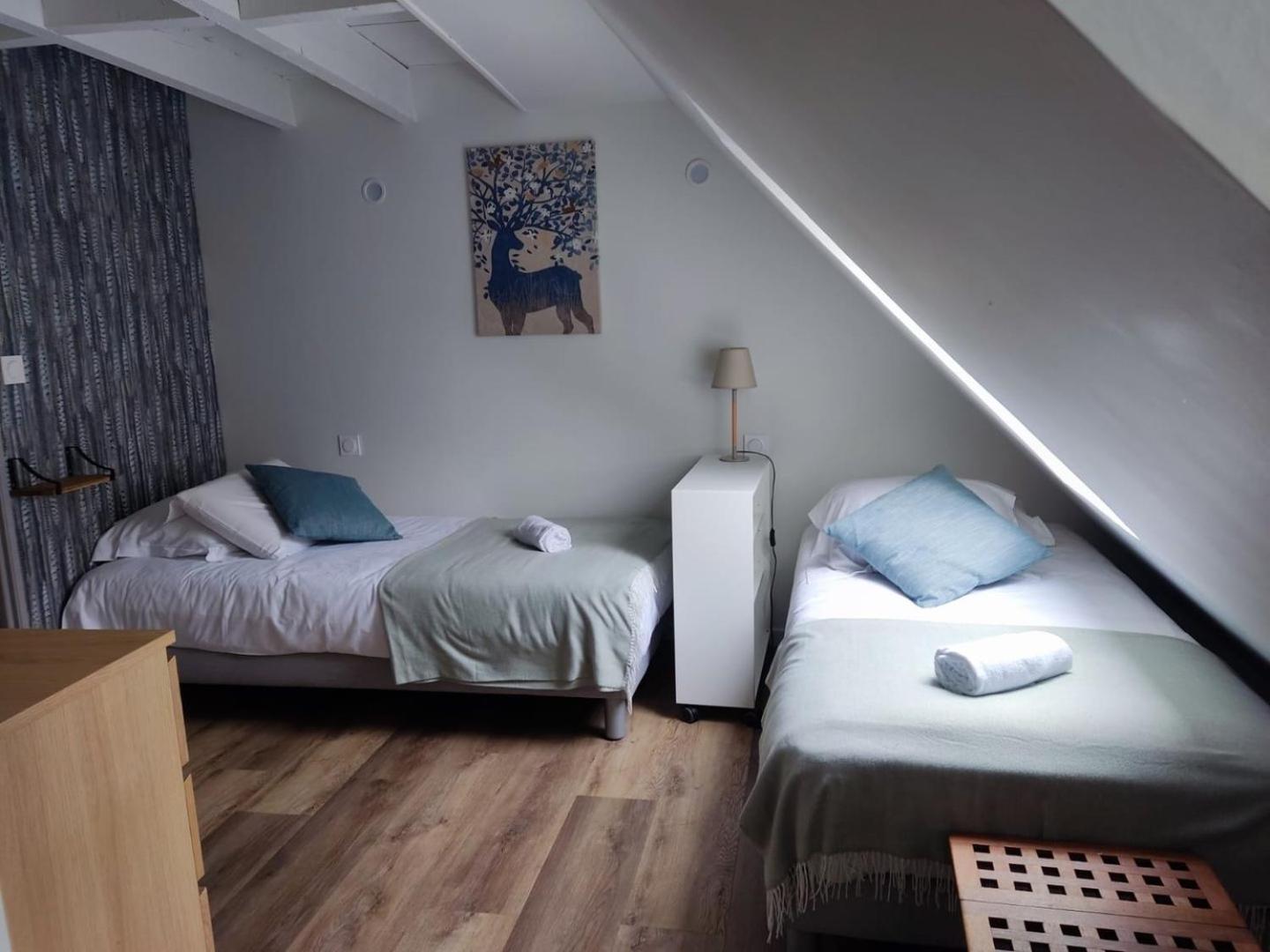 Chez Soline - Le Duplex Climatise 阿姆博斯 外观 照片